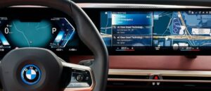 Built-In Navigation vs Phone Navigation: Which Is More Reliable in 2025?